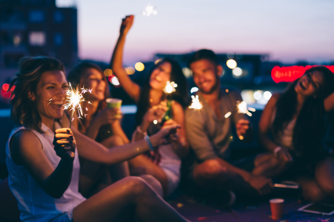 10 règles d'or pour une super soirée entre amis - Happy Blog